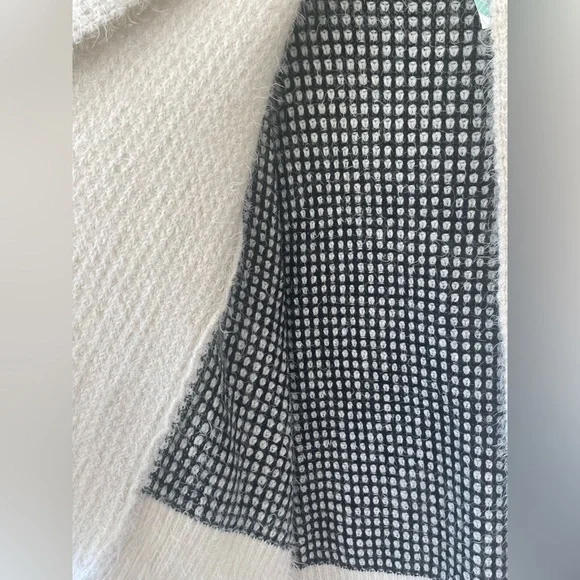 NWT RD Style oversized black / cream acrylic blend open front cardigan; size S - Picture 2 of 8